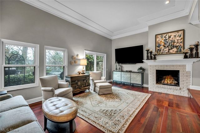 1179 Harwich Court 202, Rocky River, OH 44116