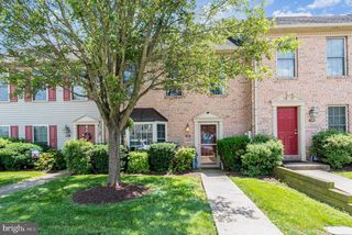 356 STONEHEDGE LN, Mechanicsburg, PA 17055