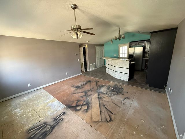 1524 N Madison Street, Junction City, KS 66441