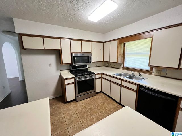 2350 COLDWATER ROAD, Anniston, AL 36201