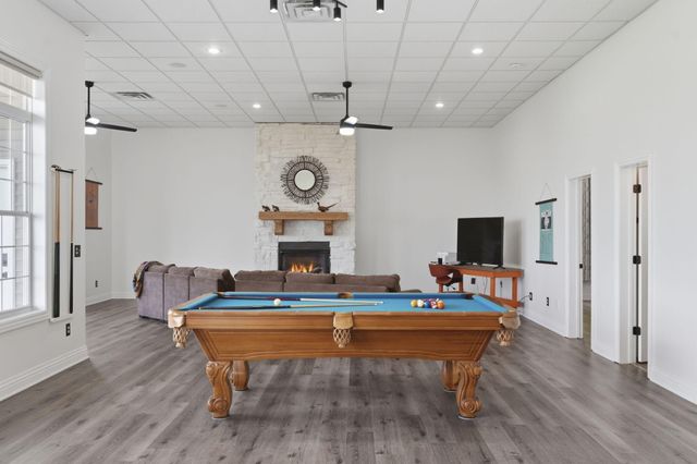 175 Split Rock Drive, Hollister, MO 65672