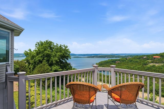 175 Split Rock Drive, Hollister, MO 65672