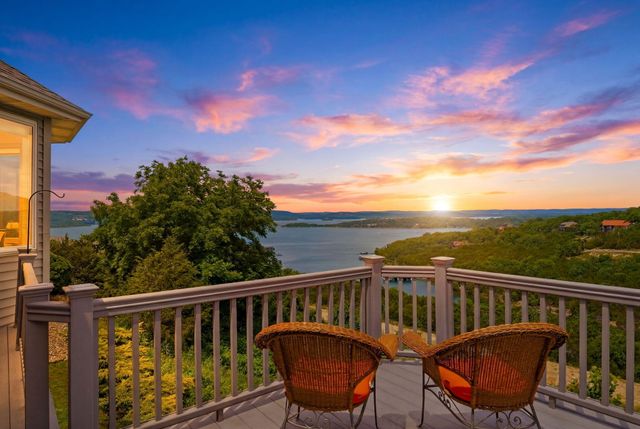 175 Split Rock Drive, Hollister, MO 65672