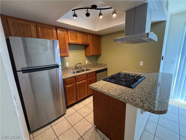 562 Sellers Place, Henderson, NV 89011