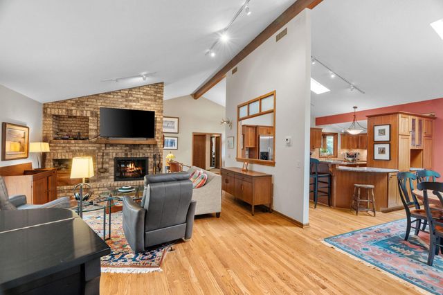 525 Park Lane, Orono, MN 55356