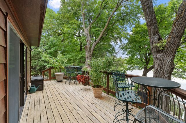 525 Park Lane, Orono, MN 55356