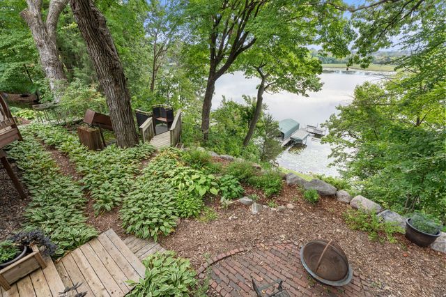 525 Park Lane, Orono, MN 55356