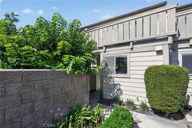 5130 W 1st E, Santa Ana, CA 92703