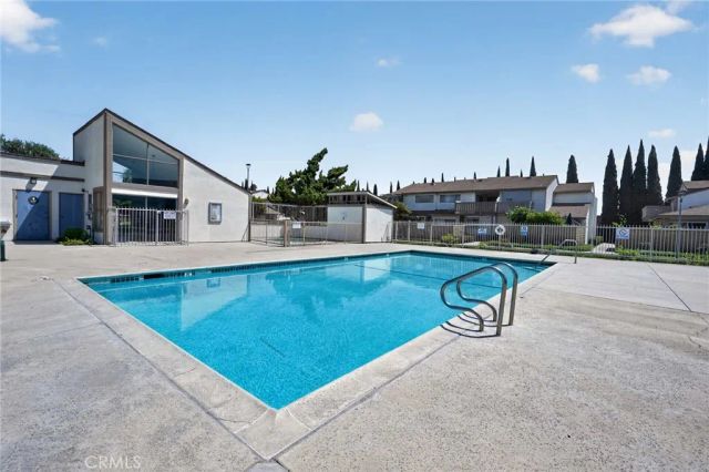 5130 W 1st E, Santa Ana, CA 92703