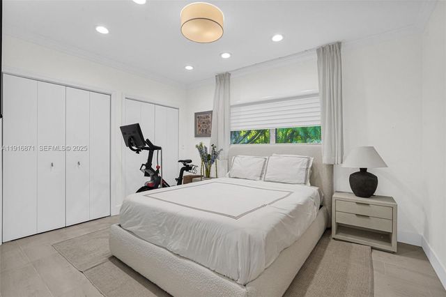 145 Bal Bay Drive, Bal Harbour, FL 33154