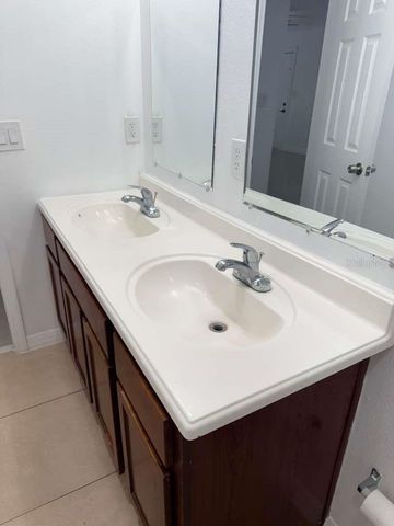 1926 CONWAY ROAD 5, Orlando, FL 32812