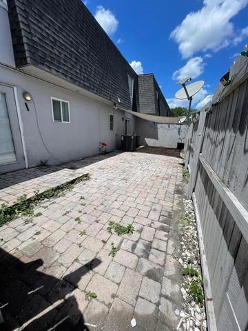 1926 CONWAY ROAD 5, Orlando, FL 32812