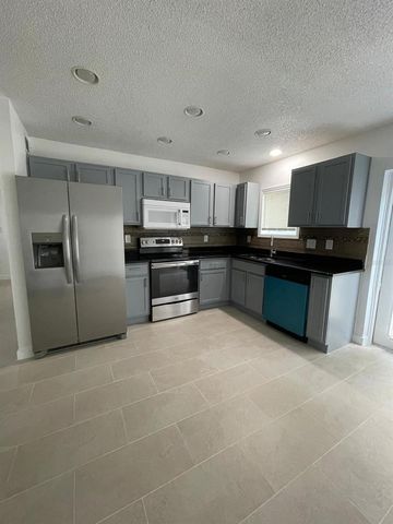 1926 CONWAY ROAD 5, Orlando, FL 32812