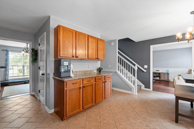 2128 Kenowick Ct, Spring Hill, TN 37174