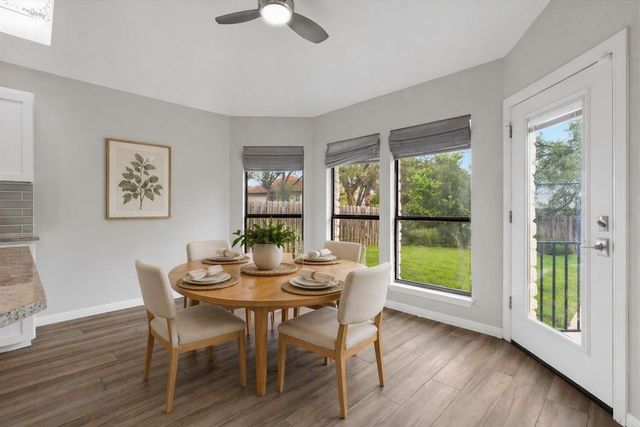 103 Ajuga CT, Lakeway, TX 78734