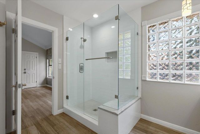 103 Ajuga CT, Lakeway, TX 78734