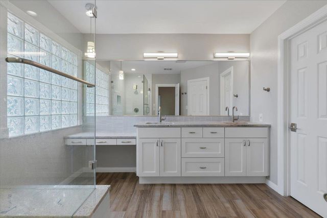 103 Ajuga CT, Lakeway, TX 78734