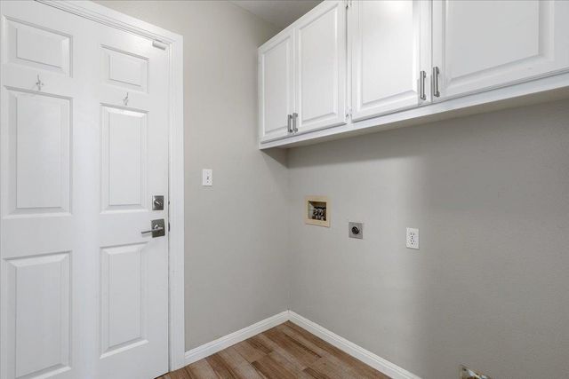 103 Ajuga CT, Lakeway, TX 78734