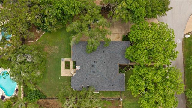 103 Ajuga CT, Lakeway, TX 78734