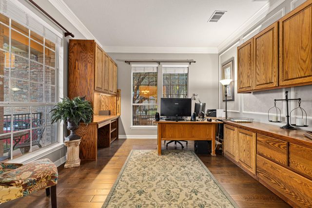 908 Golden Bear CV, Round Rock, TX 78664