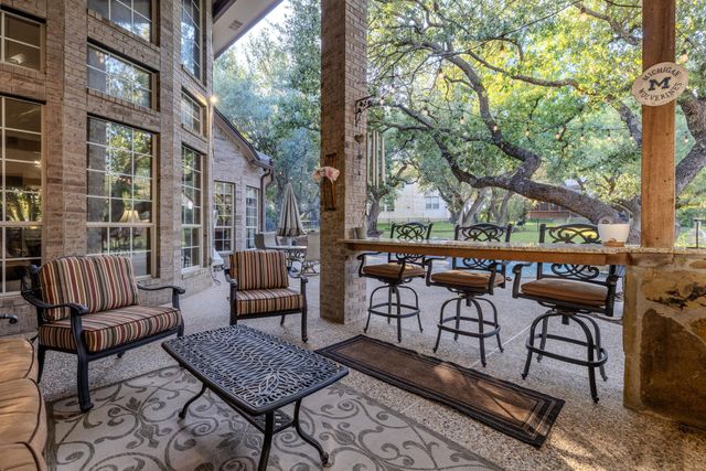 908 Golden Bear CV, Round Rock, TX 78664