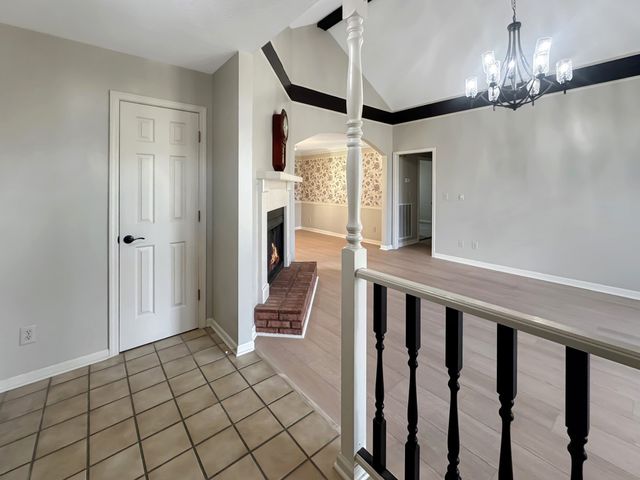 108 N Scenic Shore Dr, Dover, TN 37058