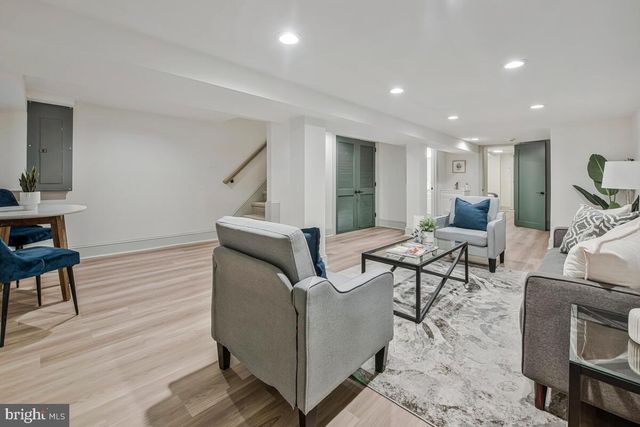 837 DECATUR ST NW, Washington, DC 20011