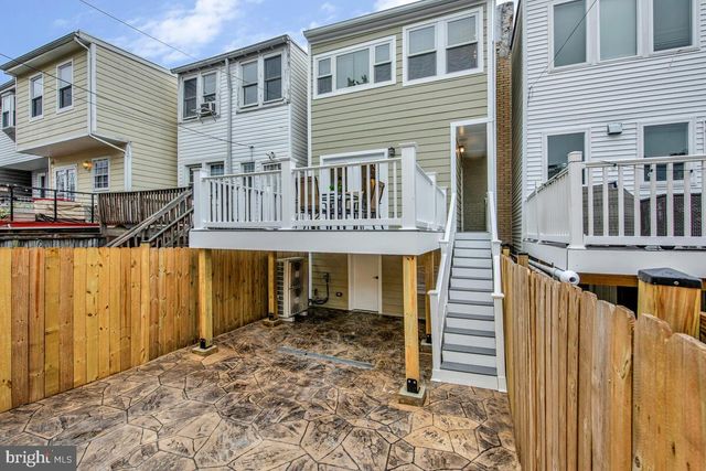 837 DECATUR ST NW, Washington, DC 20011