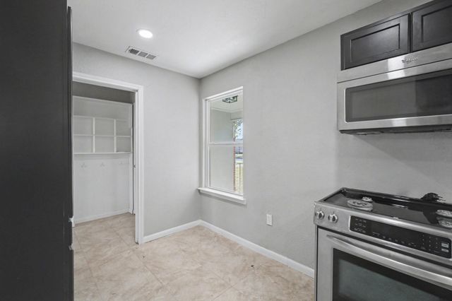 2319 Glengariff Drive, Dallas, TX 75228