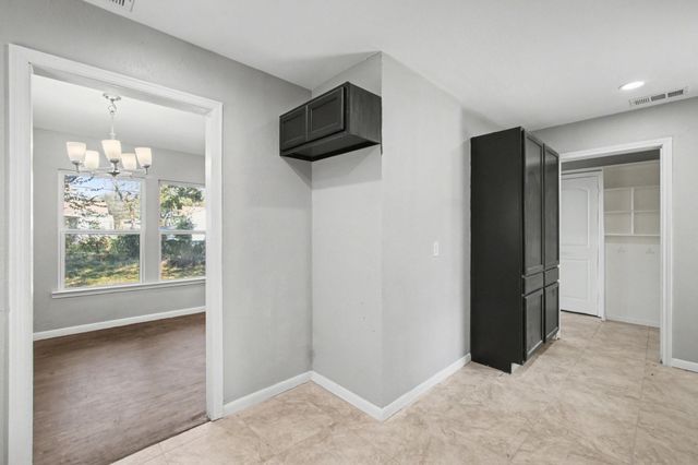 2319 Glengariff Drive, Dallas, TX 75228