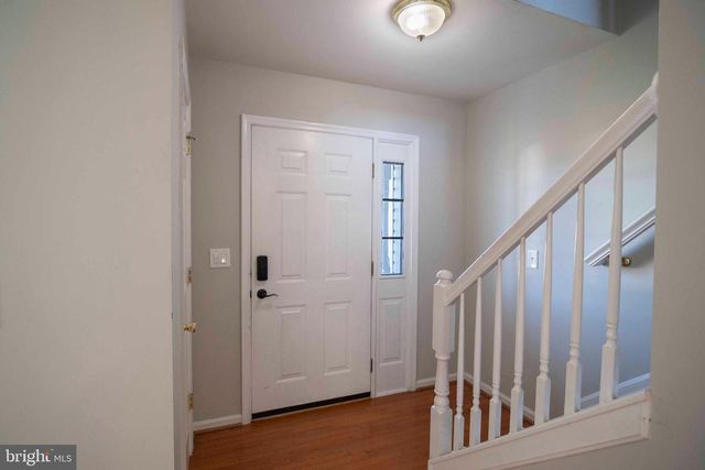 251 THAYERS GULL DR, Martinsburg, WV 25405
