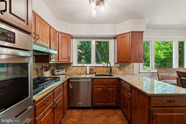 1767 LARKSPUR RD, Cherry Hill, NJ 08003
