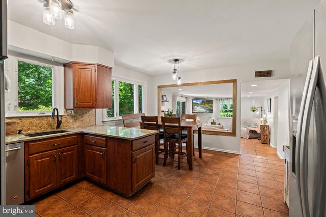 1767 LARKSPUR RD, Cherry Hill, NJ 08003