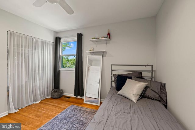 1767 LARKSPUR RD, Cherry Hill, NJ 08003