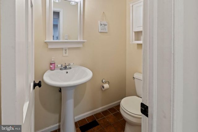 1767 LARKSPUR RD, Cherry Hill, NJ 08003