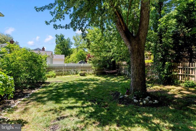 1767 LARKSPUR RD, Cherry Hill, NJ 08003
