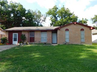 925 Shorecrest Drive, Garland, TX 75040
