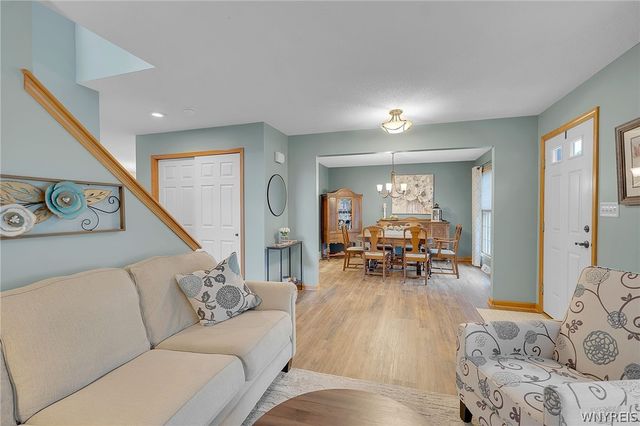 2325 Winterberry Drive, Hamburg, NY 14085