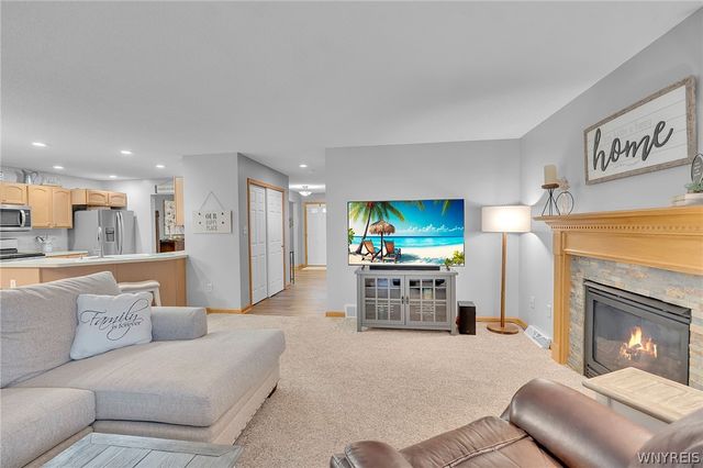 2325 Winterberry Drive, Hamburg, NY 14085