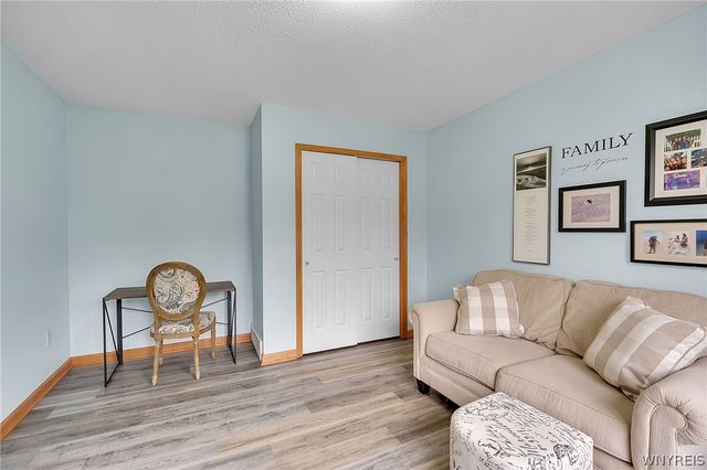 2325 Winterberry Drive, Hamburg, NY 14085