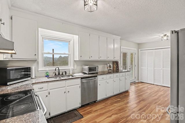 2040 London Road, Mooresville, NC 28115