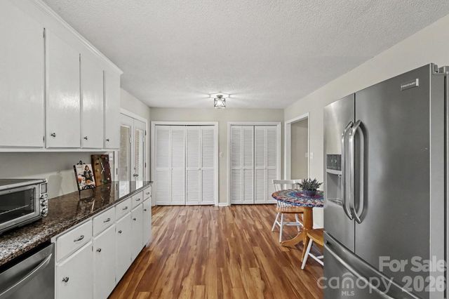 2040 London Road, Mooresville, NC 28115