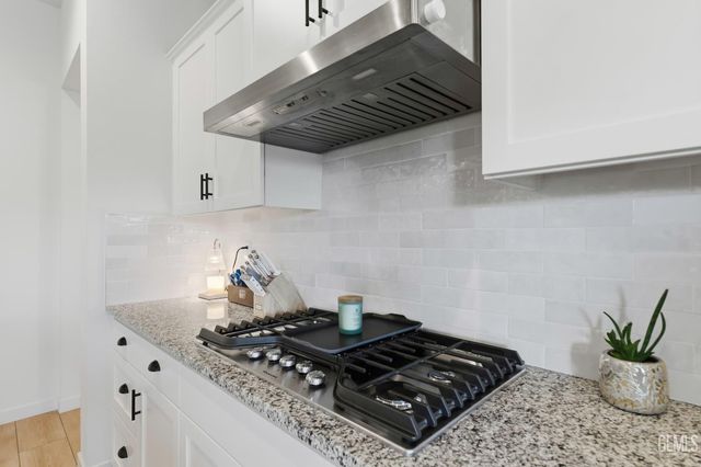 8809 Dromana Court, Bakersfield, CA 93314