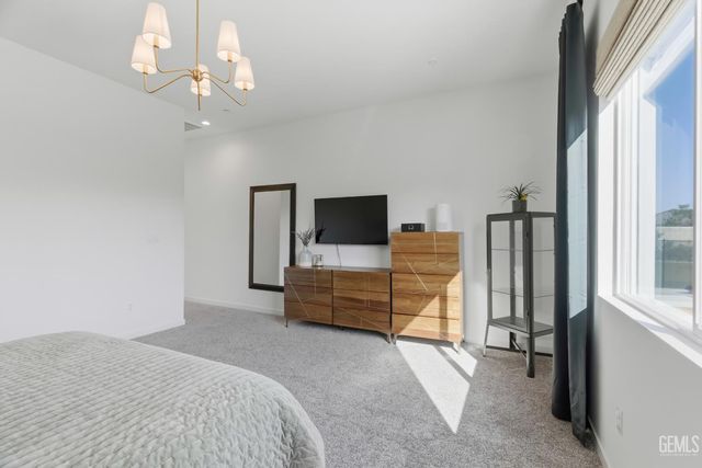 8809 Dromana Court, Bakersfield, CA 93314