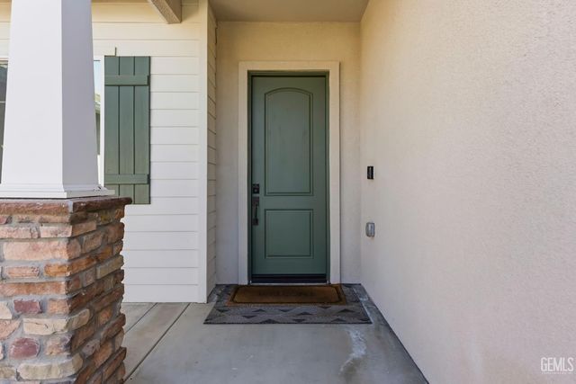 8809 Dromana Court, Bakersfield, CA 93314