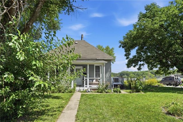 245 Illinois Street, Lawrence, KS 66044