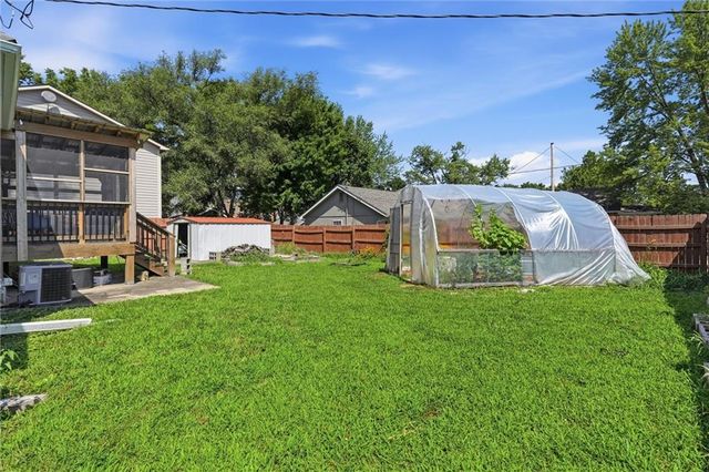 245 Illinois Street, Lawrence, KS 66044