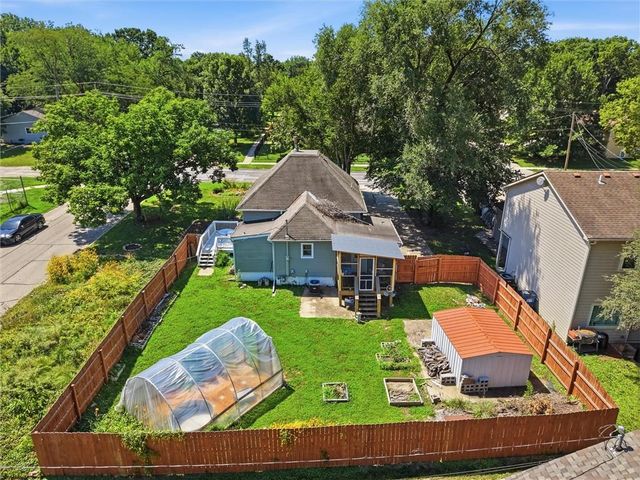 245 Illinois Street, Lawrence, KS 66044