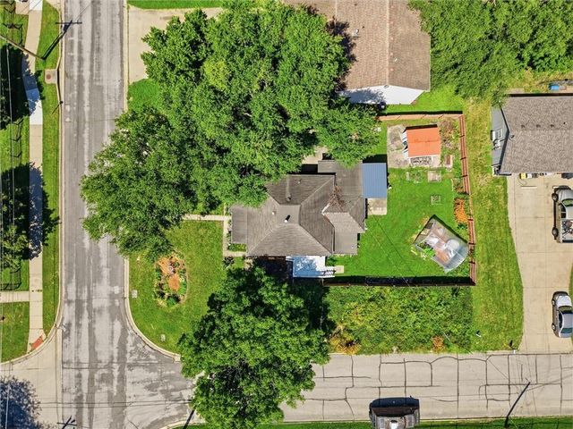 245 Illinois Street, Lawrence, KS 66044