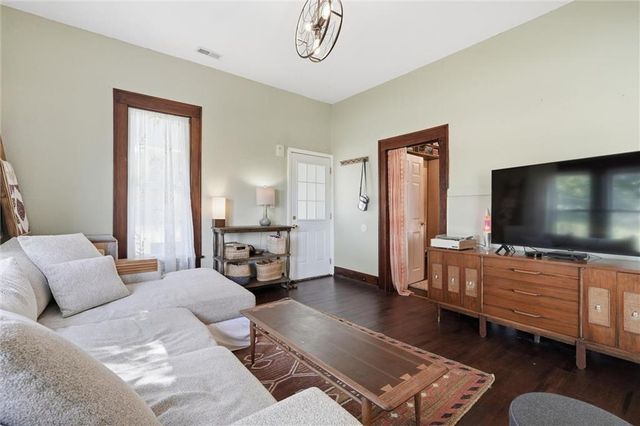 245 Illinois Street, Lawrence, KS 66044